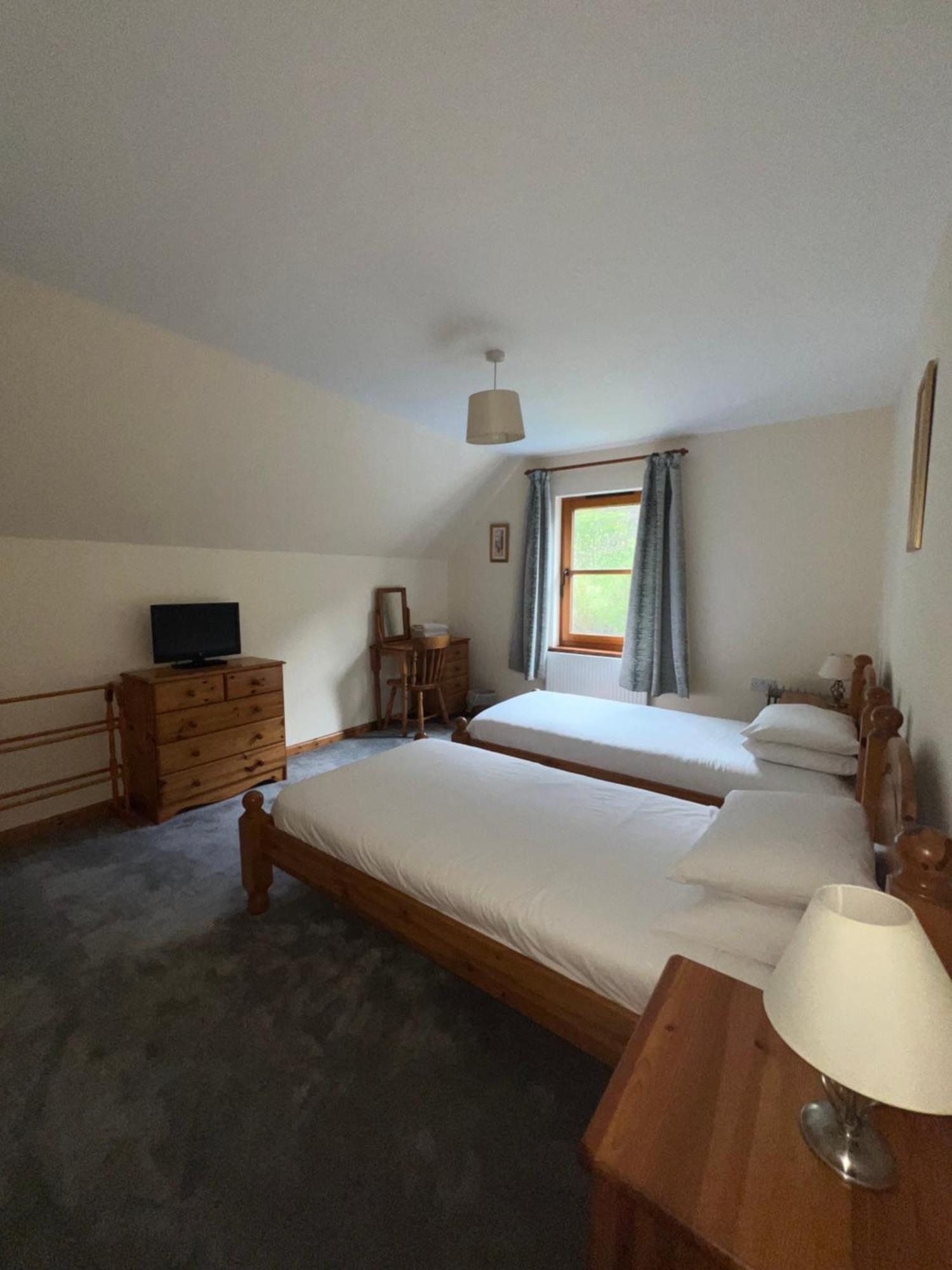 Nevis Croft Apartment 3 Fort William Exterior foto